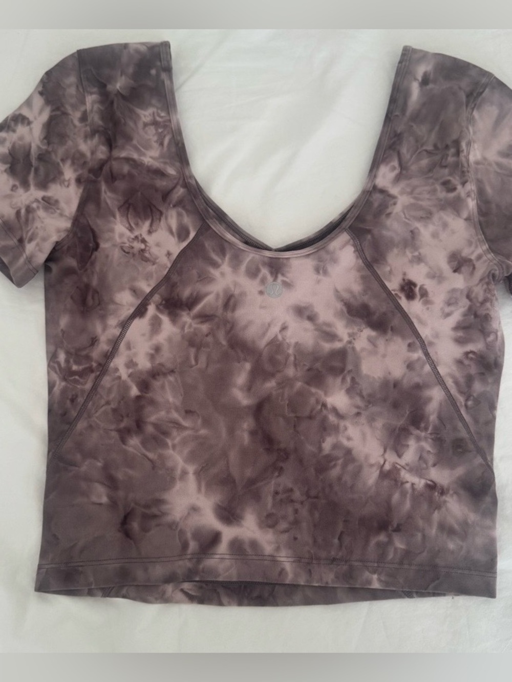 Lululemon athletica Short Sleeve Crop Top – Size 6 – Brown Tie-Dye - Picture 2 of 4